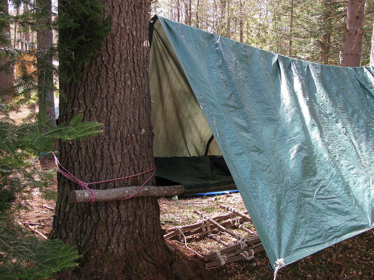 Prelată / tarp multifuncțional – imagine cu titlu de prezentare
